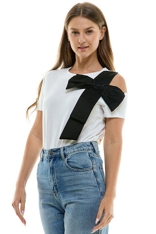 BLUSA HOMBRO MOÑO