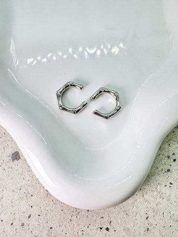 ARETE CUFF SENCILLO MARCADO