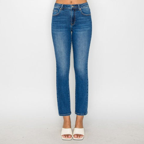 SLIM STRAIGHT JEANS