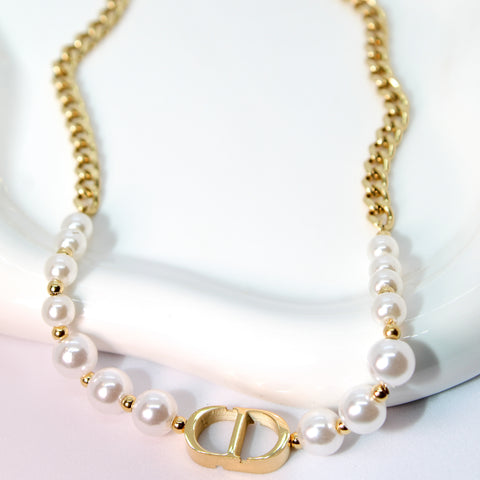 COLLAR CADENA GRUESA PERLAS